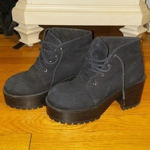H&M Divided Platform Boots